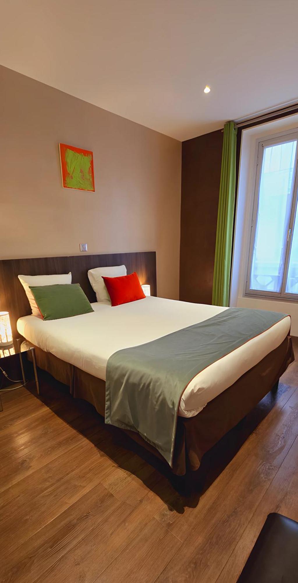 แป็กซ์ โอเปรา โฮเทล Hotel ปารีส ภายนอก รูปภาพ