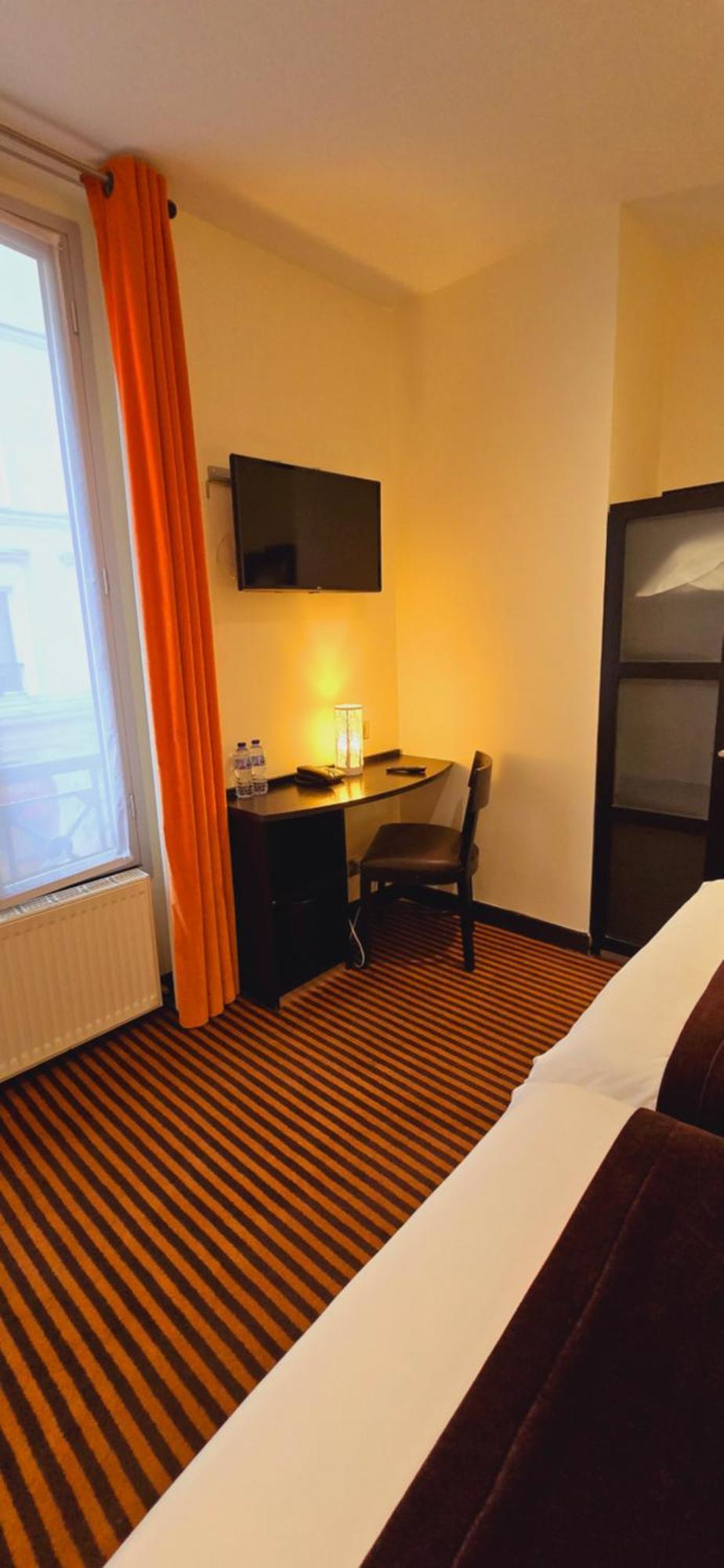 แป็กซ์ โอเปรา โฮเทล Hotel ปารีส ภายนอก รูปภาพ