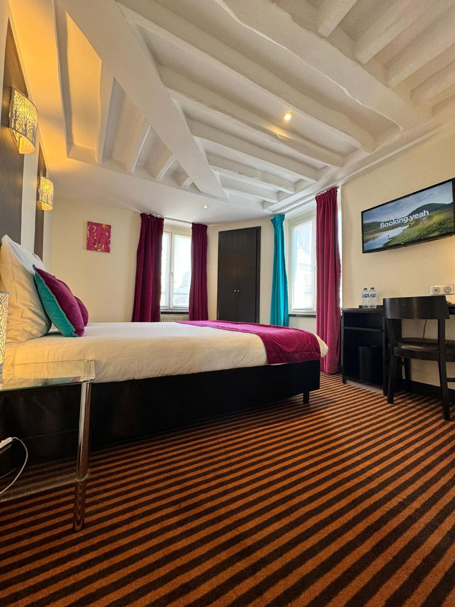 แป็กซ์ โอเปรา โฮเทล Hotel ปารีส ภายนอก รูปภาพ